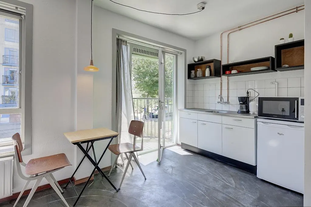 Bed&Breakfast Zuid Oost Heesterveld / BnB ZOH Amsterdam Hotel