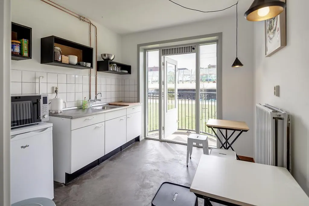 Bed&Breakfast Zuid Oost Heesterveld / BnB ZOH Amsterdam