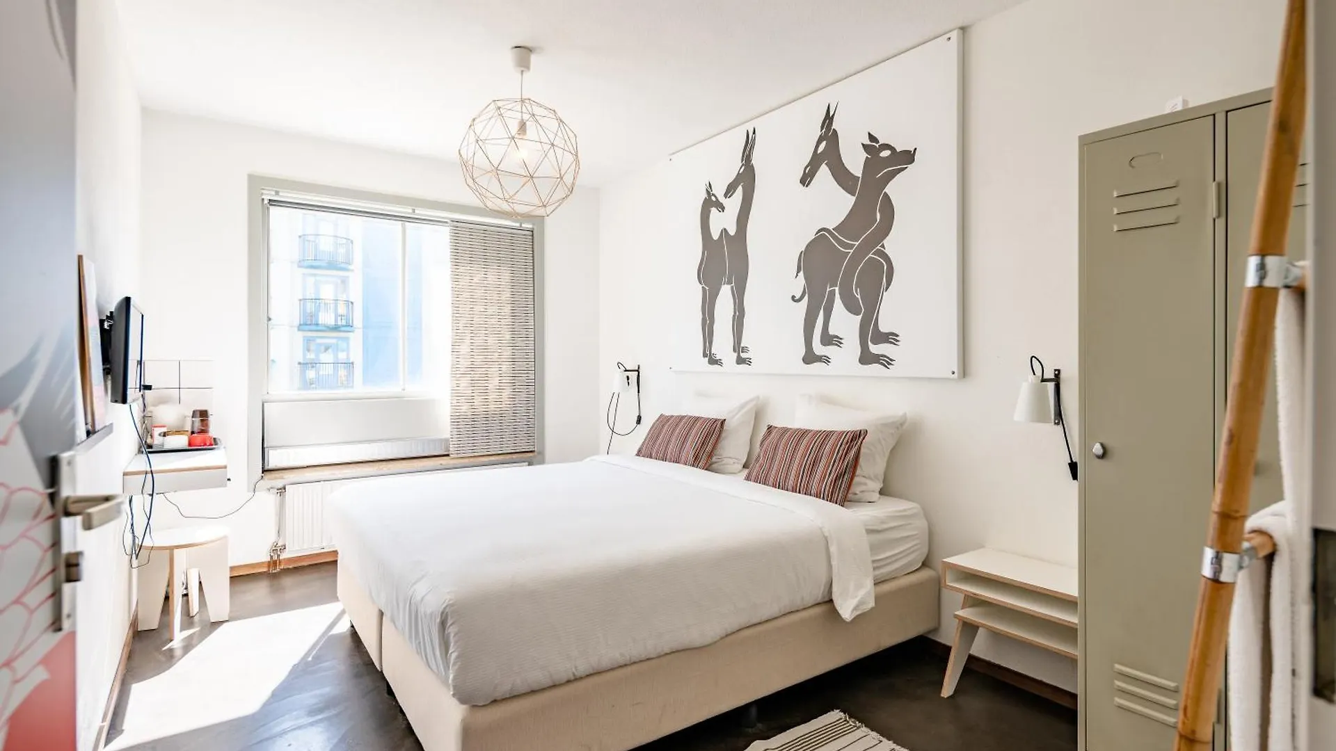 Apartment Hotel Zuid Oost Heesterveld Bnb Zoh