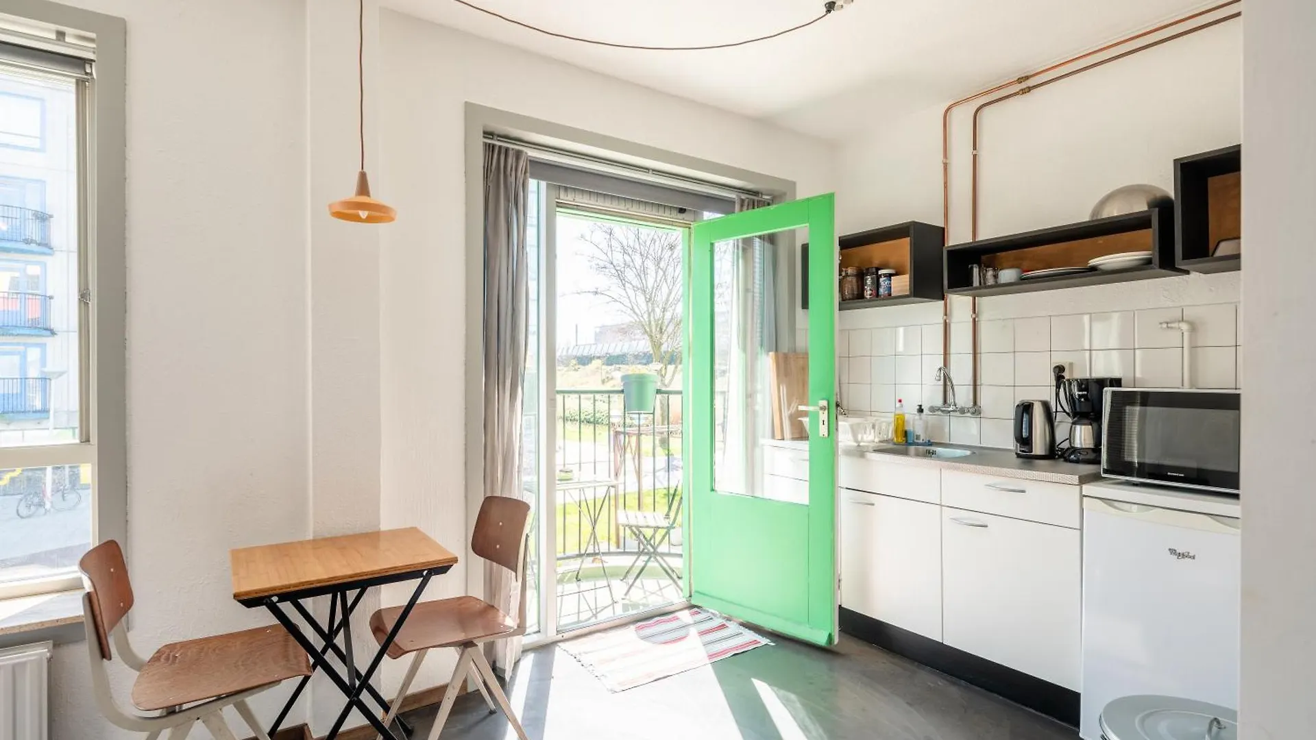 Apartment Hotel Zuid Oost Heesterveld Bnb Zoh